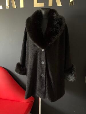 Płaszczyk damski Jodełka rozszerzany rozmiar Uniwersalny