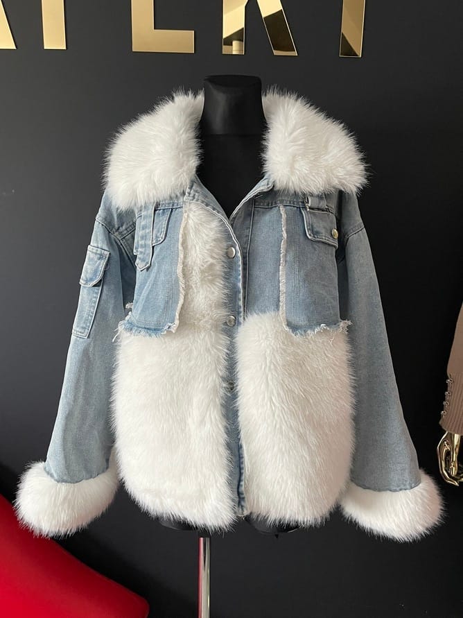 Kurtka Jeansowa z sztucznym futerkiem Rozmiar  Uniwersalny