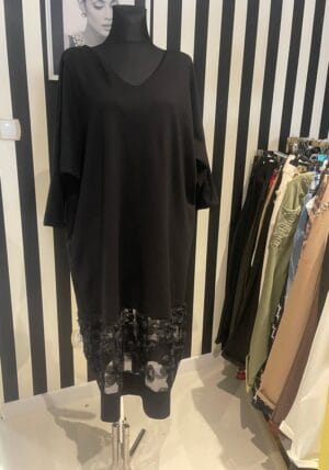 Sukienka czarna z siatką w kwiaty 3D rozmiar Uniwersalny