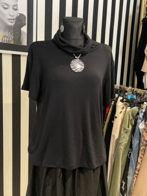 Sweterek golfik czarny rozmiar Uniwersalny