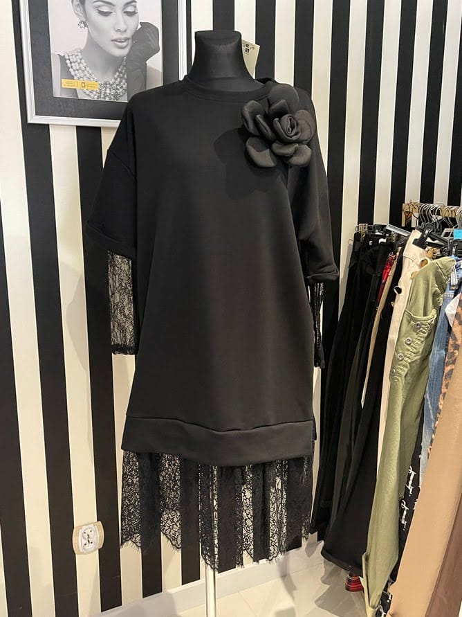 Tuniko-sukienka czarna rozmiar Uniwersalny